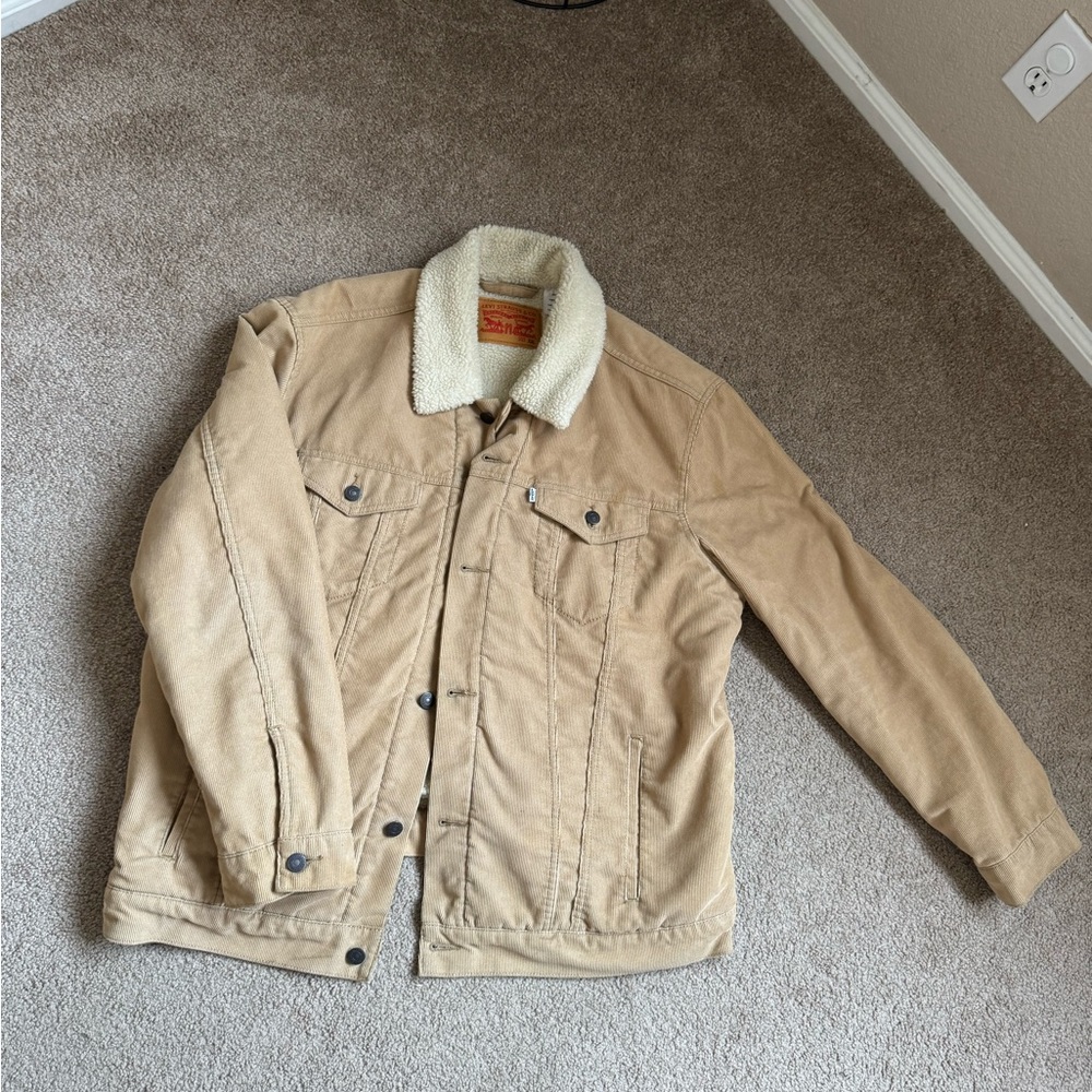 Levi's faux-shearling collar denim jacket in cougar brown Size: XXL